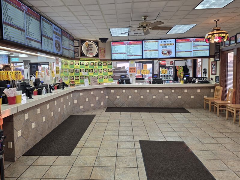 Miner's Drive-In Restaurant interior