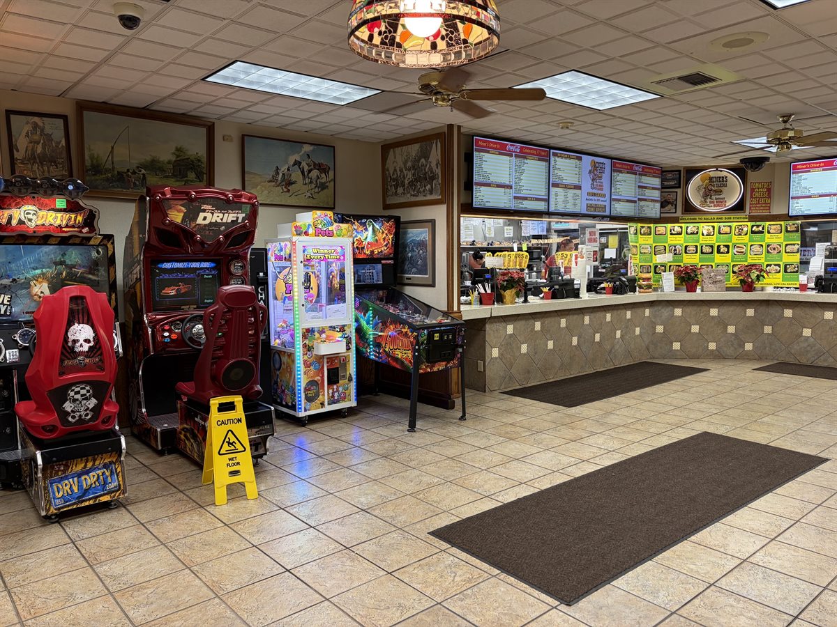 Miner's Drive-In Restaurant